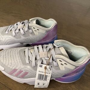 Adidas Unisex Sneakers (brand new!)